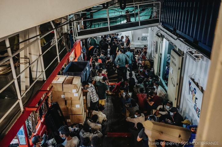 Ocean Viking ontzian 572 lagun daude orain, azken erreskatearen ondotik. (SOS MEDITERRANÉE)