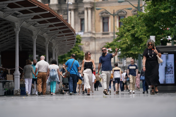 EAEko biztanleriari buruzko estatistikak plazaratu ditu Eustatek. (Endika PORTILLO/FOKU)