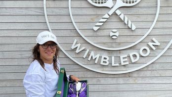 Ane Mintegi, Wimbledongo garaikurrarekin. (WIMBLEDON)