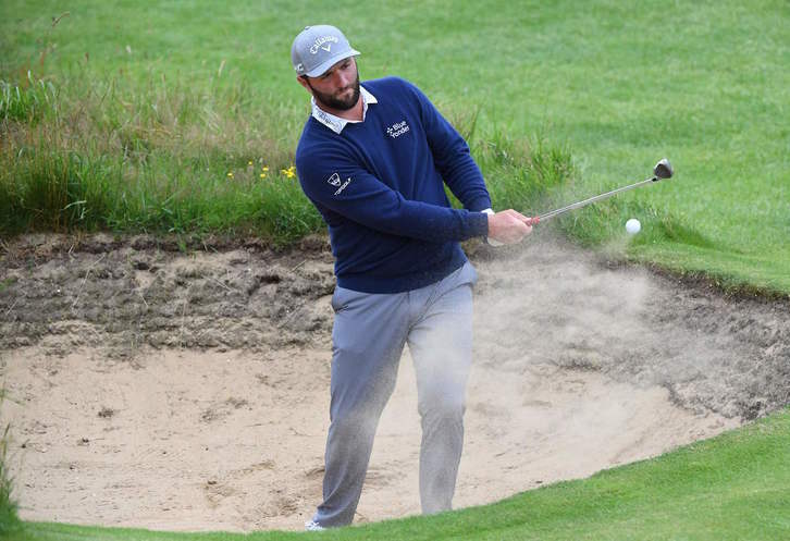 Jon Rahm en el campo de Royal Saint George's, en una imagen de archivo. (Andy BUCHANAN/AFP)