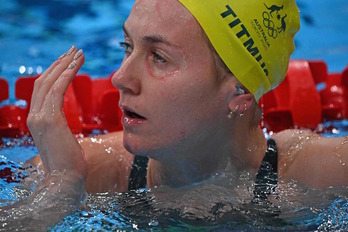 Titmus ya amenaza el reinado de Ledecky, a la que se medirá en otras dos finales. ( Oli SCARFF/AFP) 