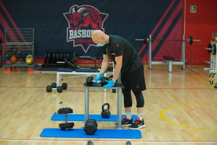 Saski Baskonia dena prestatzen ari da 2021/22 denboraldiari aurre egiteko. (SASKI BASKONIA)