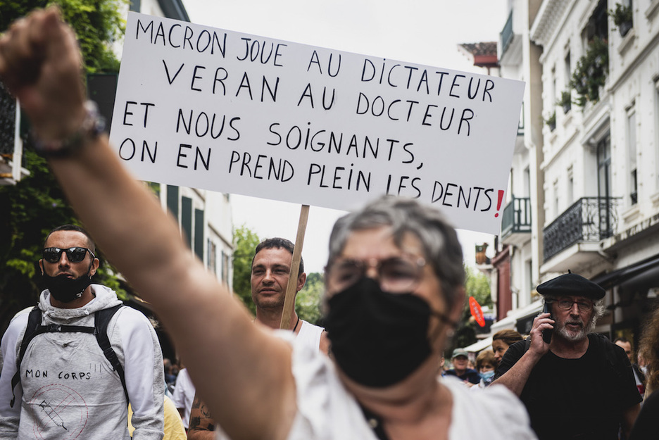 Les manifestants ont l'exécutif dans le viseur. © Guillaume FAUVEAU