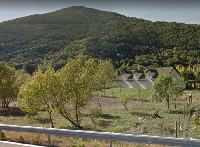 Instalaciones abandonadas del camping Las Nieves. (Google Maps)