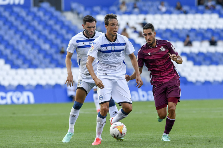 Al Alavés le aguarda un exigente inicio liguero este próximo sábado. (Gorka RUBIO/FOKU)