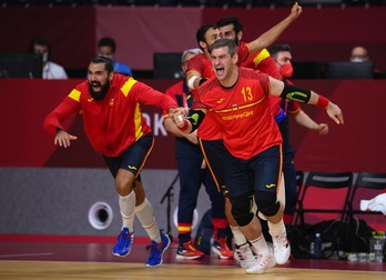 Júbilo absoluto de Julen Aginagalde al conquistar el bronce olímpico. (Franck FIFE / AFP PHOTO)