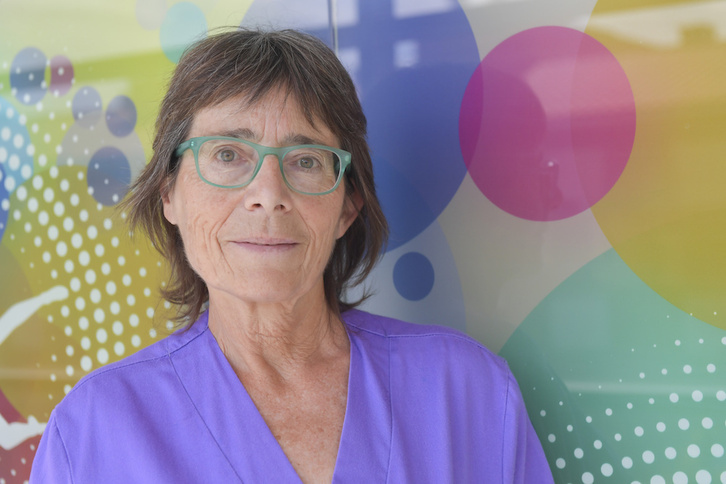 Soco Lizarraga, en el consultorio de Berriobeiti. (Idoia ZABALETA/FOKU)