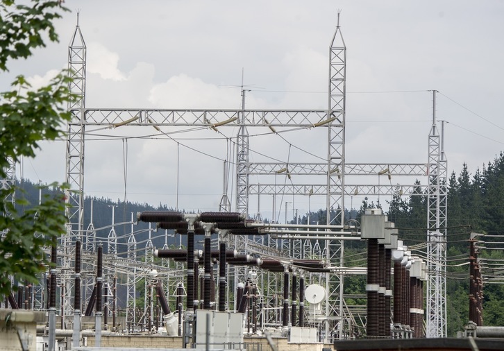 Subestación de electricidad en Ormaiztegi. (Gorka RUBIO/FOKU)
