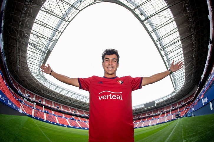 Manu Sánchez en El Sadar. (@CAOSASUNA)