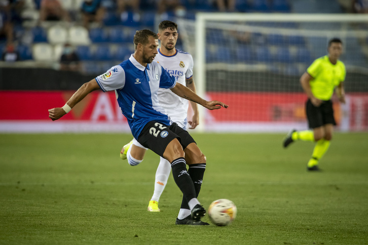 Lejeune, Real Madrilen aurkako neurketan. (Jaizki FONTANEDA / FOKU)