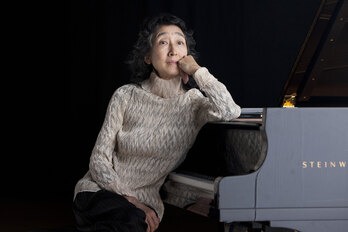 Mitsuko Uchida, considerada una de las grandes maestras en la interpretación de Mozart, ha actuado en raras ocasiones en la península. (NAIZ)