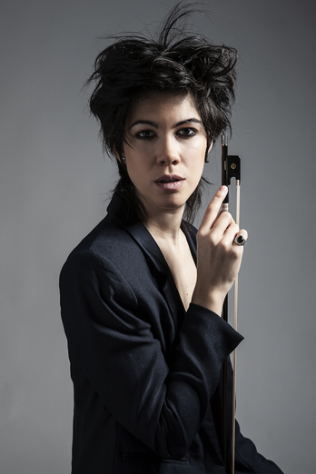 La violista Isabel Villanueva actuará hoy en San Telmo. (Laura RUIZ)