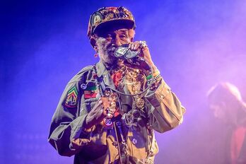 "Lee Scratch" Perry, en un concierto en Munich, en 2016. (WIKIPEDIA)