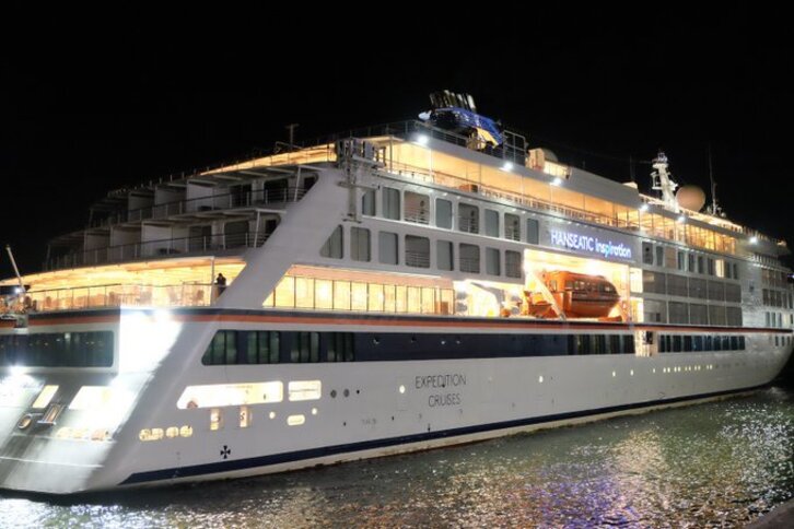 El Hanseatic Inspiration, en Getxo. (@bilbaoport)