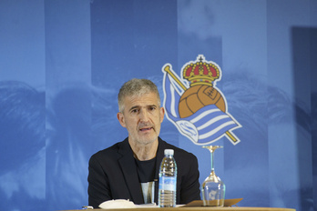 Roberto Olabe, en su comparecencia ante los medios de comunición en Anoeta. (Gorka RUBIO/FOKU)