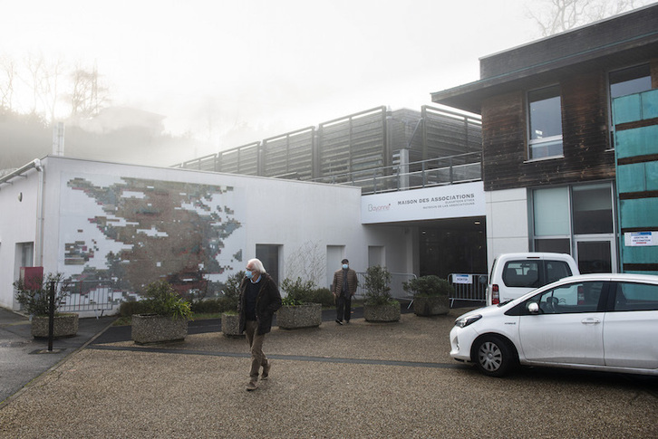 El 6 de setiembre arranca una semana de vacunación dirigida a los universitarios de Baiona en el vacunódromo de la Casa de las Asociaciones. (Guillaume FAVEAU)