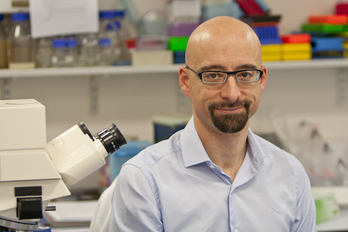 El investigador Salvador MACIP. (Ian HENDERSON)