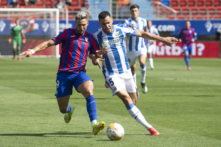 El Leganés ha aguantado en la segunda mitad las embestidas del Eibar. (Raul BOGAJO / FOKU)