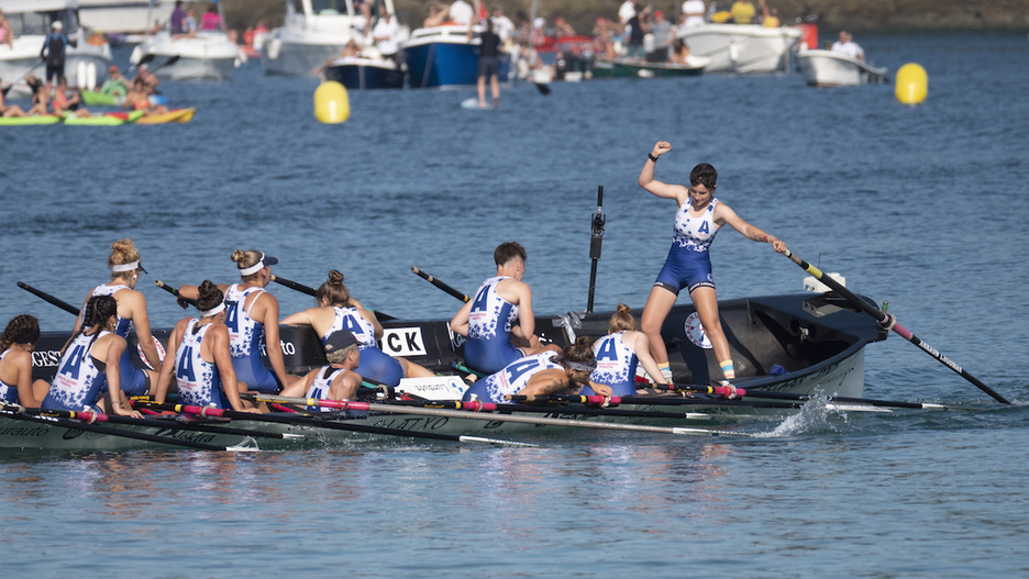 Arraun Lagunak izan da azkarrena, errekor eta guzti (Gorka RUBIO / FOKU) Arraun Lagunak izan da azkarrena, errekor eta guzti (Gorka RUBIO / FOKU)