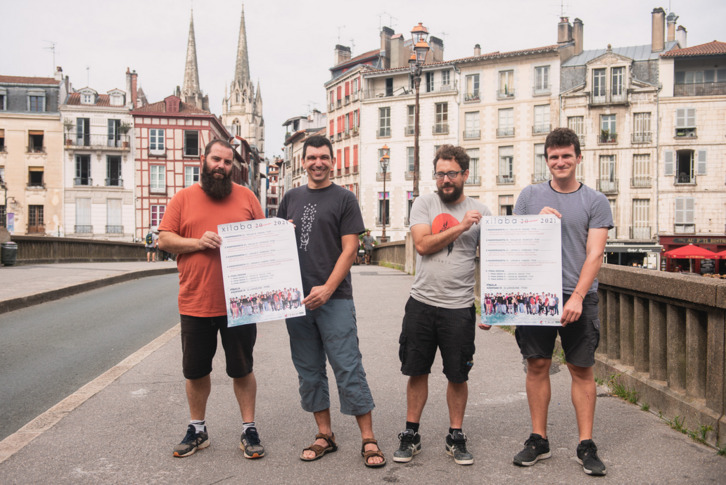 Xilaba bertsu txapelketaren aurkezpena gaur egin da. (Guillaume FAUVEAU)