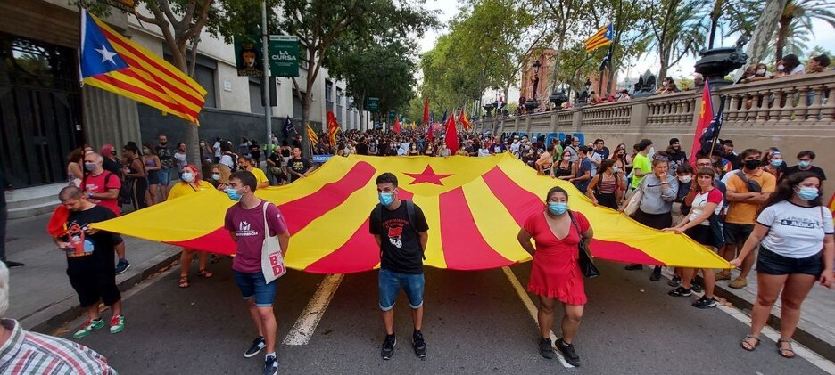 Manifestación de la esquerra independentista, tras la movilización de la ANC. (@cupnacional”