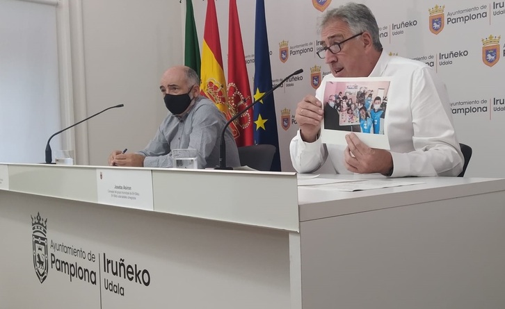 Joseba Asiron y Joxe Abaurrea, durante la rueda de prensa de hoy. (@ehbilduirunea)