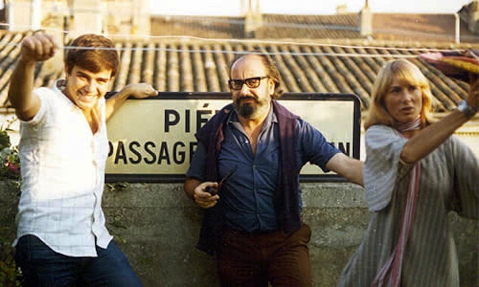 Exiliado en Burdeos, con su hijo Juan, en 1975. (SASTRE-FOREST.COM/KOLDO MITXELENA KULTURGUNEA)