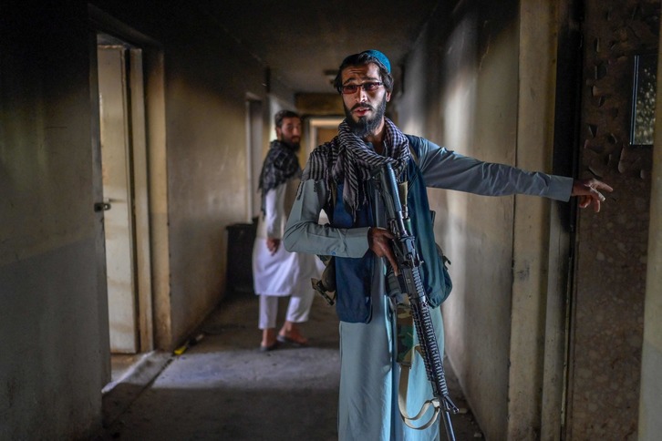 Pul-e-Charkhi espetxea erakutsi nahi izan dute talibanek. (Bulent KILIC / AFP)