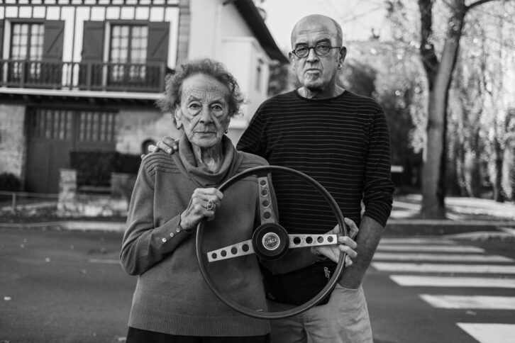 Celes Alvarez (ya fallecida) y Eneko Etxeberria, en ‘Bolante baten historia’