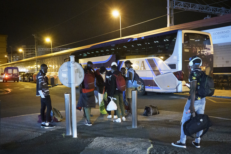 Autobus geltokiaren inguruetan. (Gorka RUBIO | FOKU)