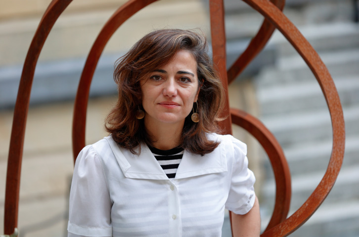 Maider Oleaga zinema zuzendaria, Donostian. (Maialen ANDRES/FOKU)