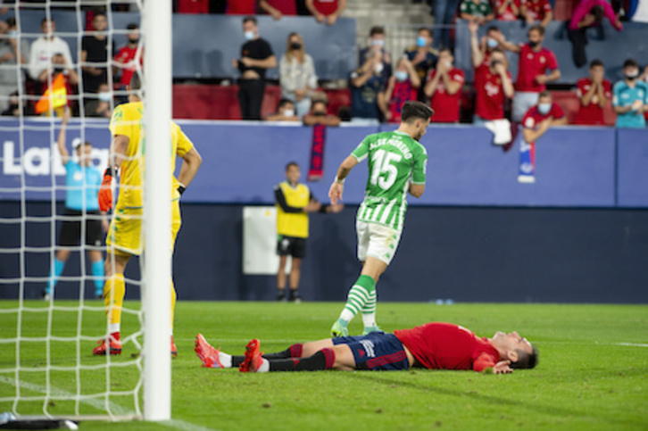 Osasuna sigue sin levantar cabeza en El Sadar. (Iñigo URIZ/FOKU)