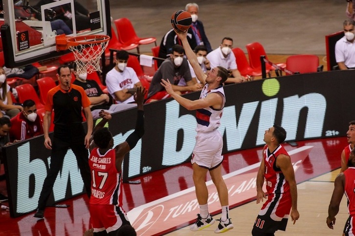 Arturs Kurucs tendrá otro duro examen en Manresa, ante la ausencia de Baldwin. (EUROLEAGUE.NET)