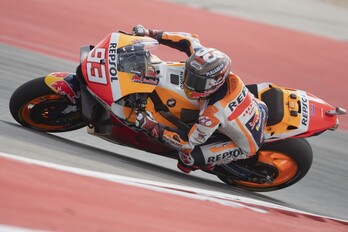 Marc Márquez durante los entrenamientos libres de Austin. (Mirco LAZZARI / AFP)