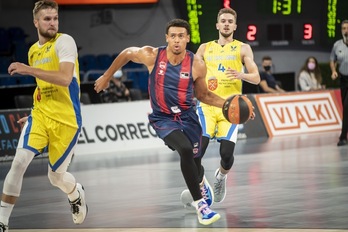 El regreso de Baldwin tras su reciente paternidad dota de redursos y alivio a Saski Baskonia. (Jauzki FONTANEDA / FOKU)