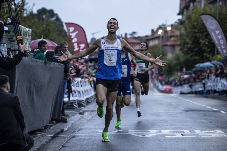 Daniel Arce fue el último ganador de la Milla Internacional de Berango, en la edición de 2019. (Aritz LOIOLA/FOKU)