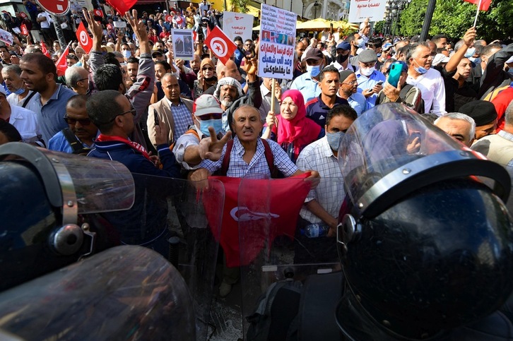 Protesta en el centro de Túnez capital. (Fethi BELAID/AFP) 