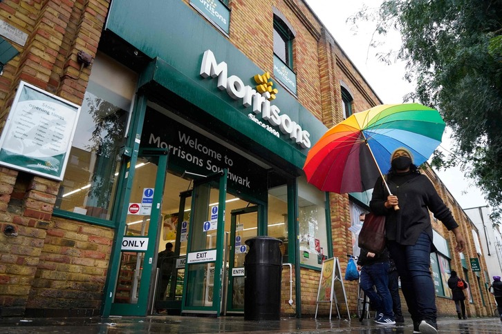 Imagen de la cadena de supermercados Morrisons. (Niklas HALLEN / AFP) 