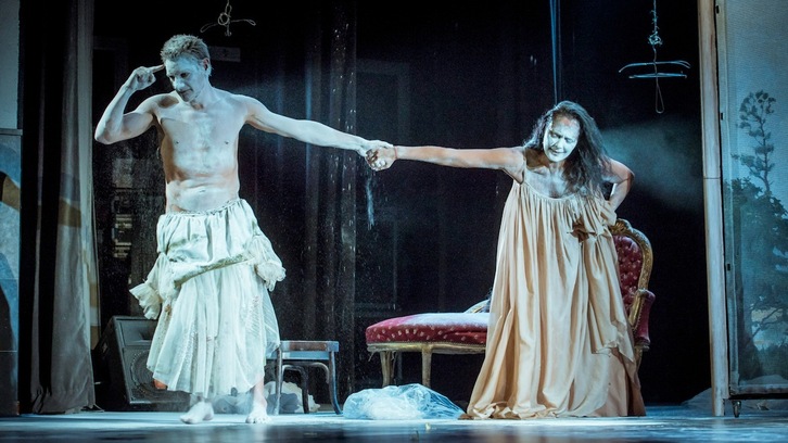 Imagen del espectáculo 'Jo, dona. A Lili Elbe' del TNC. (David RUANO/TNC)