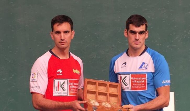 Mikel Urrutikoetxea y Joseba Ezkurdia han quedado satisfechos con el cestaño. (BAIKOPILOTA)