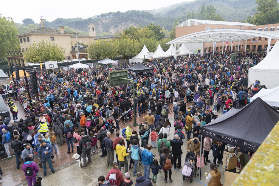 Lizarra 2021eko Nafarroa Oinez ospatzen ari da asteburu honetan Lizarran. (Jagoba MANTEROLA/FOKU) Lizarra 2021eko Nafarroa Oinez ospatzen ari da asteburu honetan Lizarran. (Jagoba MANTEROLA/FOKU)