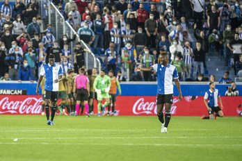 El Alavés ha sido incapaz de anotar sus ocasiones y después ha recibido el gol en el 90. (Jaizki FONTANEDA/FOKU)