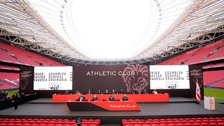 La Asamblea Ordinaria del Athletic se ha llevado a cabo en San Mamés. (ATHLETIC CLUB)