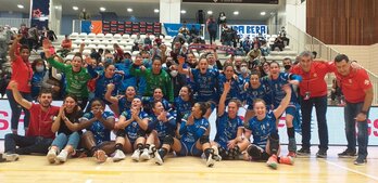 Plantilla y cuerpo técnico han celebrado un pase de mucho mérito. (Twitter BERA BERA)