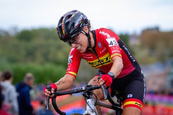 Lucía González, en la prueba de la Copa del Mundo de Overijse del pasado domingo, en la que fue 24ª. (NESTA)