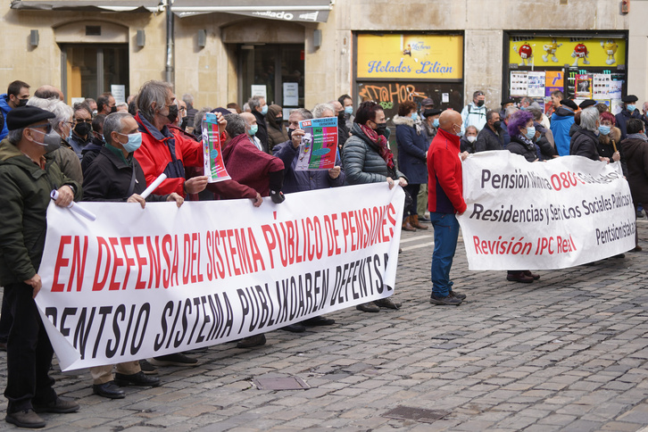 Iruñean pentsiodunek egin duten agerraldia. (Jagoba MANTEROLA / FOKU)