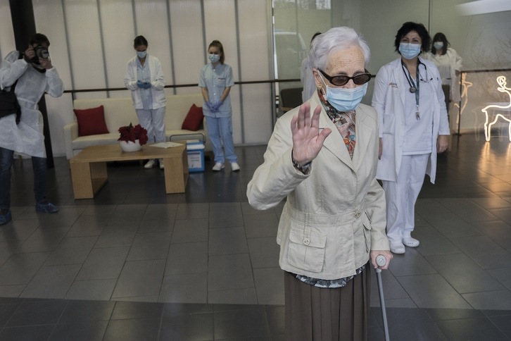 La campaña de vacunación contra el covid-19 se inició en diciembre de 2020 en las residencias de mayores. (Gorka RUBIO/FOKU)