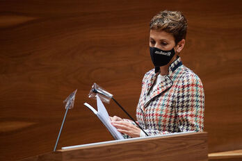 Chivite, en el último debate parlamentario sobre el Estado de la Comunidad. (NAFARROAKO PARLAMENTUA)