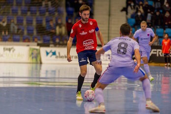 La derrota ante el Barça ya está aparcada, aunque se han trabajado los errores cometidos. (XOTA)