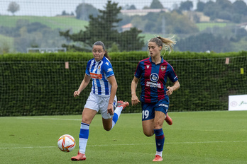 Real y Levante son dos de los tres equipos sancionados. (Gorka Rubio/Foku)